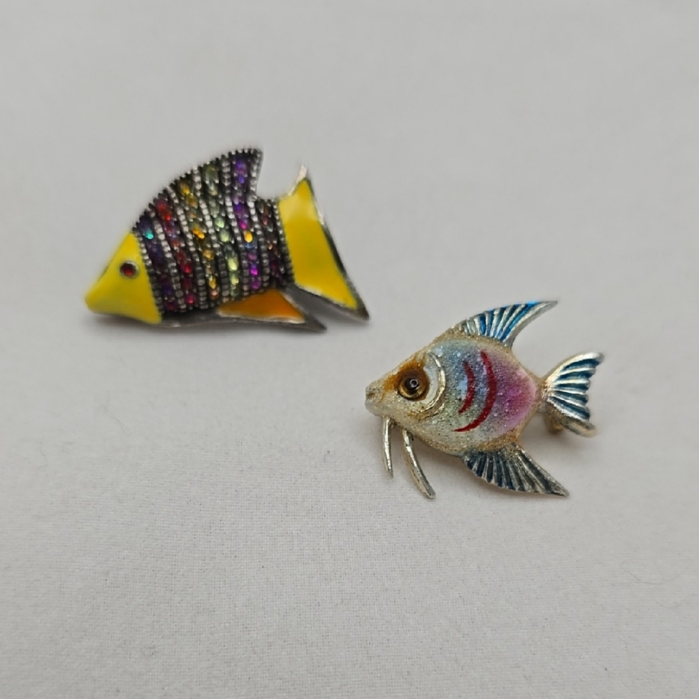 Colorful Fish Pins Set